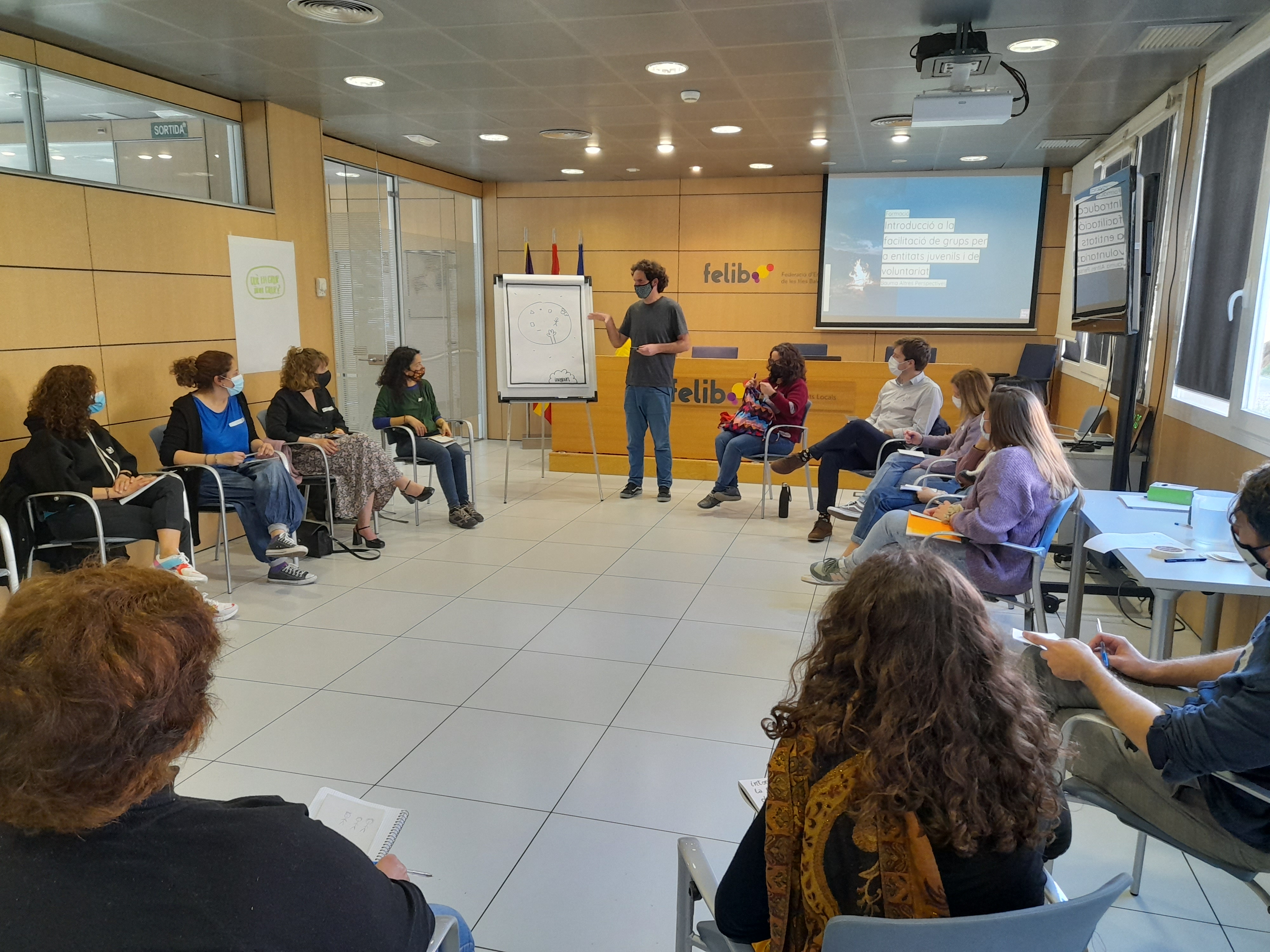 La Direcció Insular de Participació i Joventut del Consell de Mallorca ha impartido un taller de formación en facilitación de grupos para entitades juveniles y de voluntariado de la isla. 